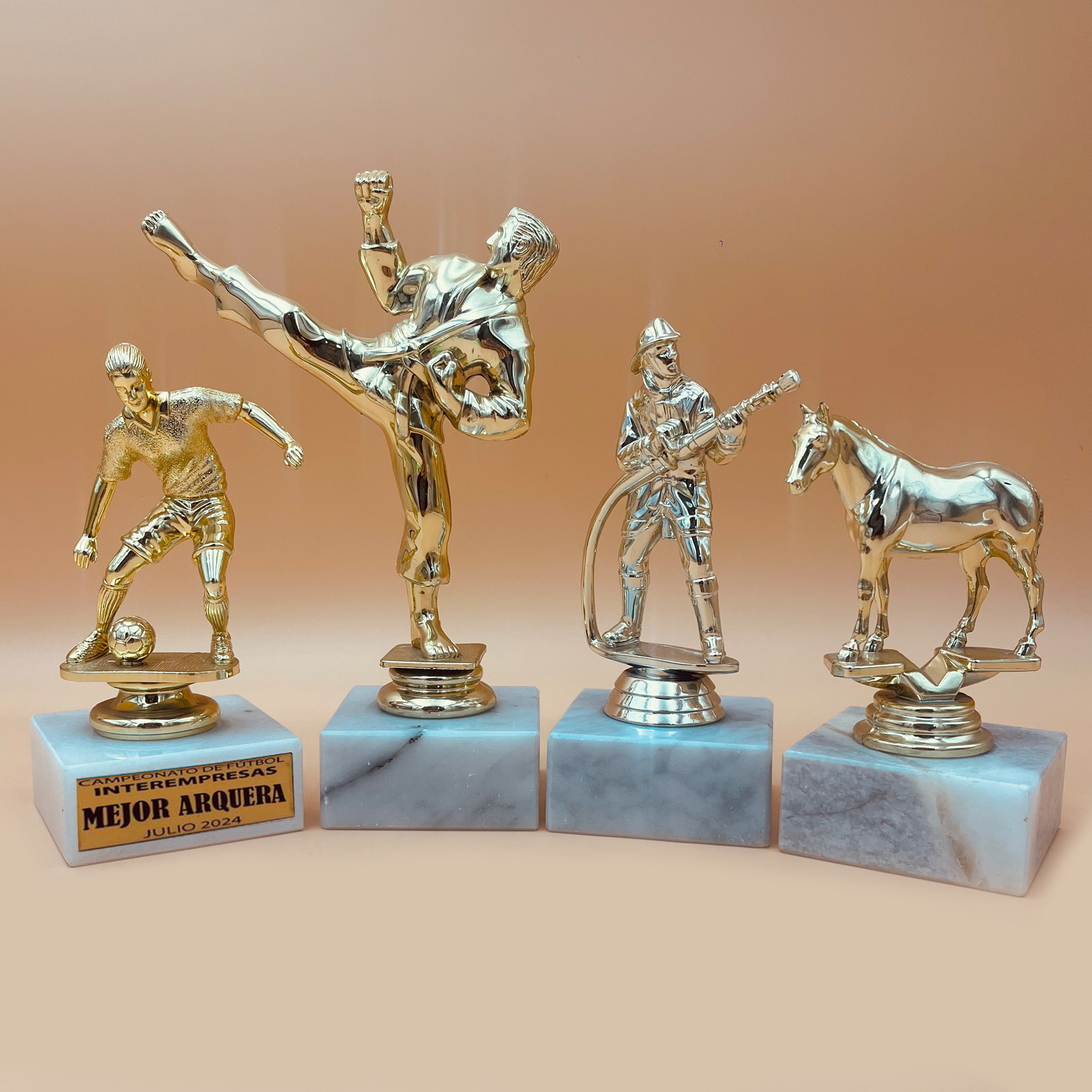 Trofeo PVC Base Mármol