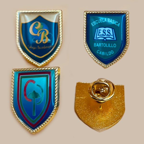 Piocha Insignia Dorada