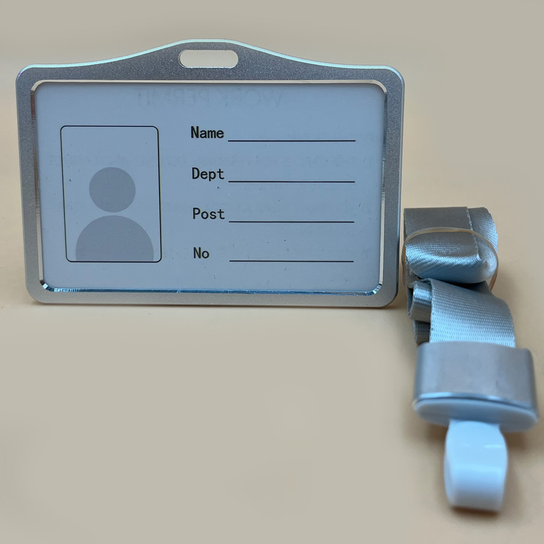Portacredencial Aluminio con Lanyard