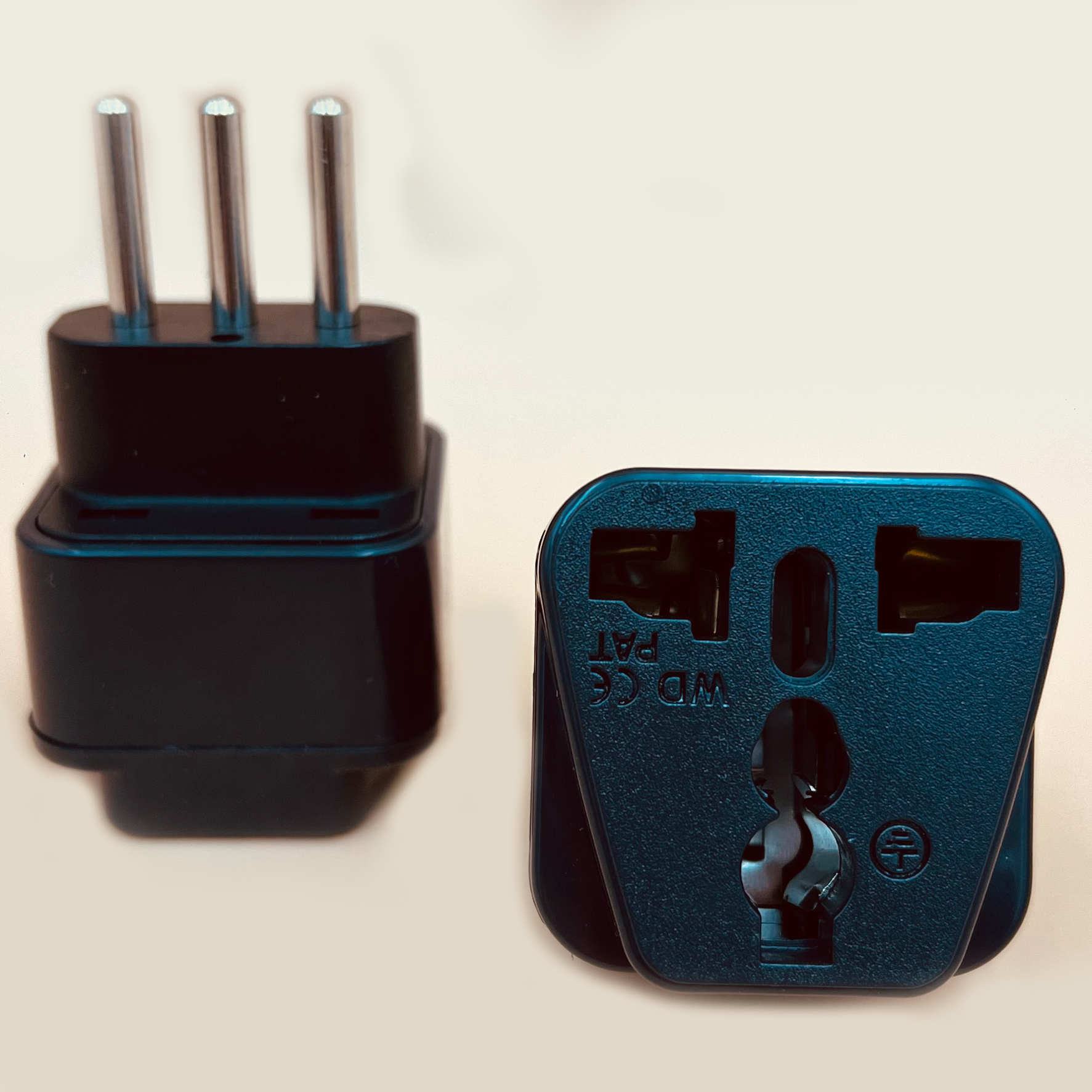 Adaptador Enchufe Americano